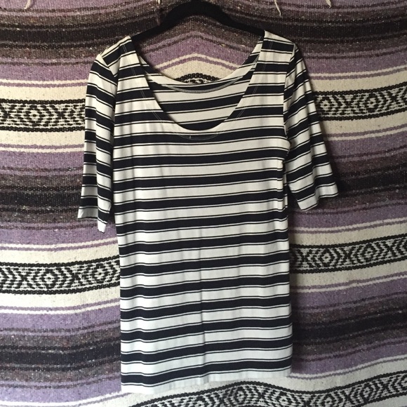 Shirt - Picture 2 of 2
