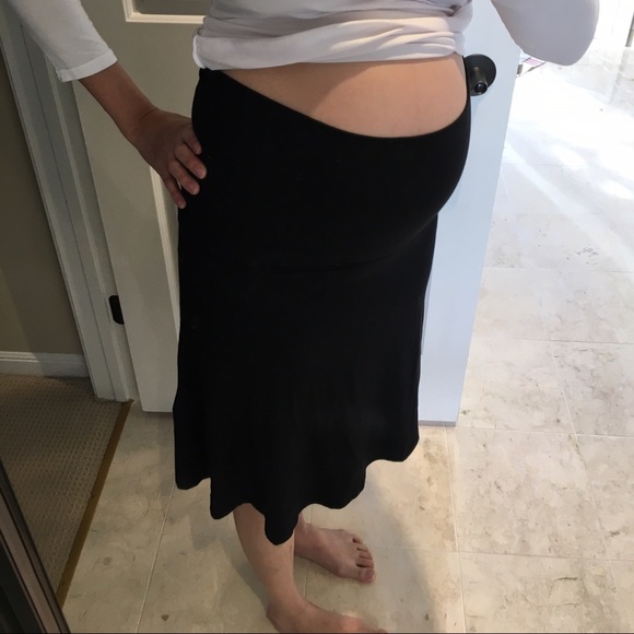 GAP maternity foldover skirt