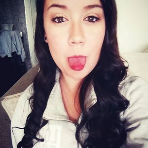 Meet your Posher, Elaina