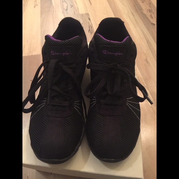 stores that sell champion shoes