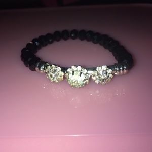 🆕Gorgeous Bracelet with rhinestones.Very elegant!