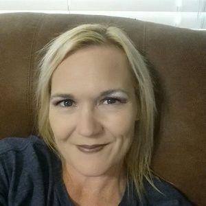 Meet your Posher, Tisha