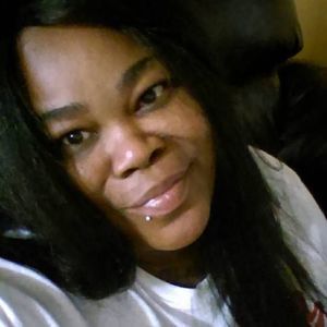 Meet your Posher, Mae