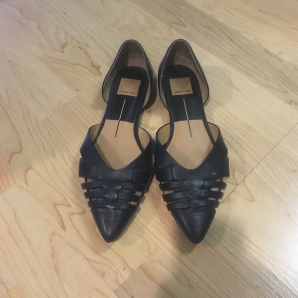 Dolce Vita Black Pointed Toe Flats