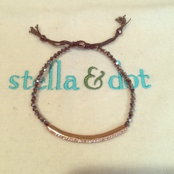 Pull bracelet