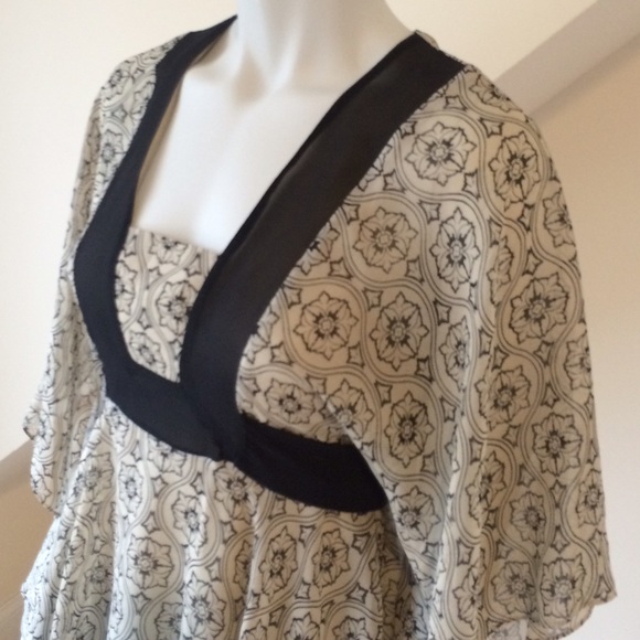 ❌❌❌❌Michael Kors Tunic Blouse - Picture 4 of 4