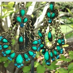 Turquoise chandelier earrings.
