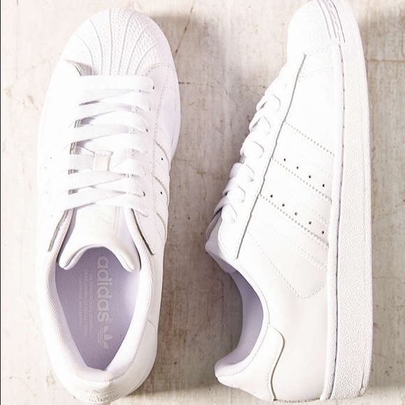 Adidas Superstar Sneakers