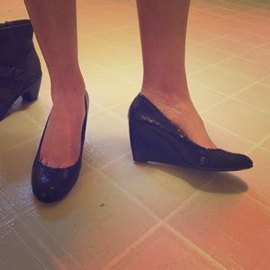 Bandolino wedge heels