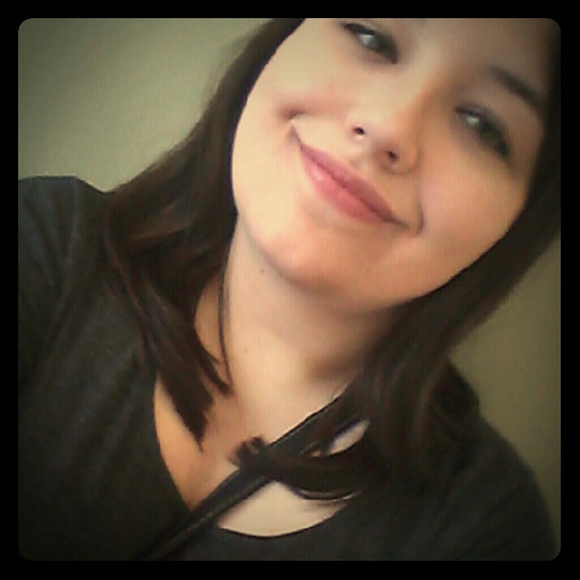 Meet your Posher, Breeann