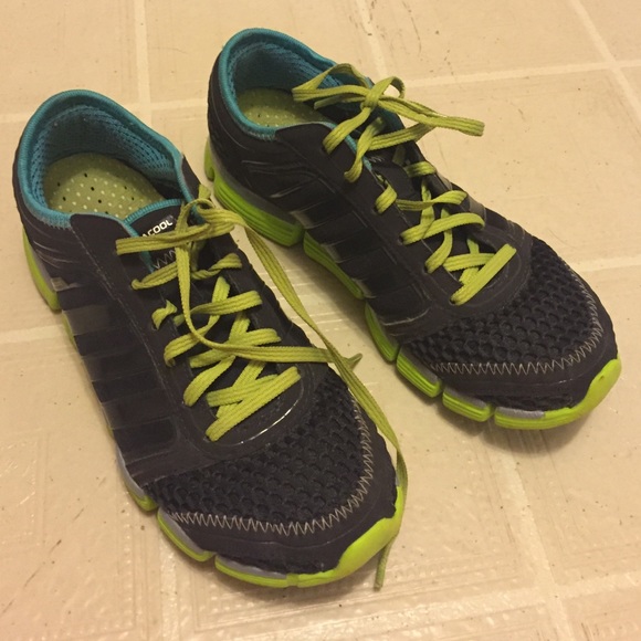 Adidas Tennis Shoes