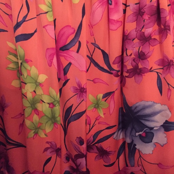 Floral skirt - Picture 2 of 2