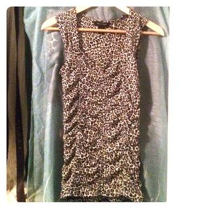 White House Black Market XS Sleeveless Top