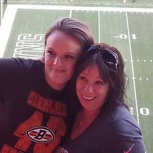 Meet your Posher, Holly