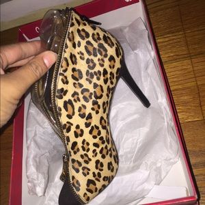 Brand New Carlos Santana Booties