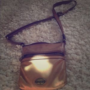 Super cute Fossil satchel purse!
