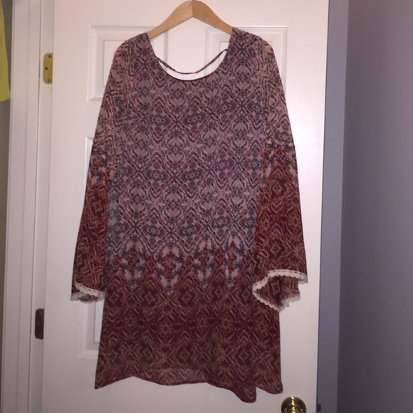 Xhilaration Dresses & Skirts - Bell sleeve dress.