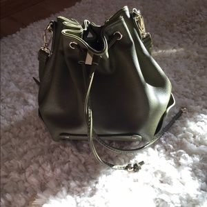 Dark green super cute satchel!