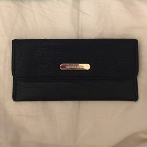 black Michael Kors wallet