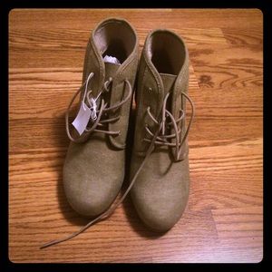 Tan wedged booties