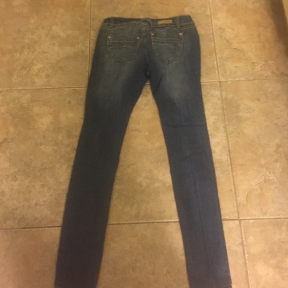Distressed Skinny Jeans - Picture 2 of 3