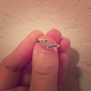 Diamond/10K Gold Ring