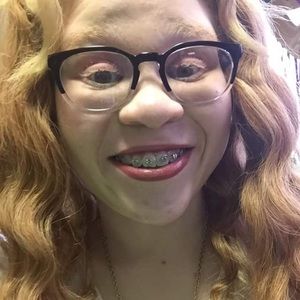 Meet your Posher, Shadarea