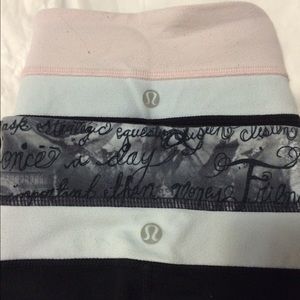 2 pairs of Lululemon leggings for the price of 1