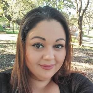 Meet your Posher, Monica