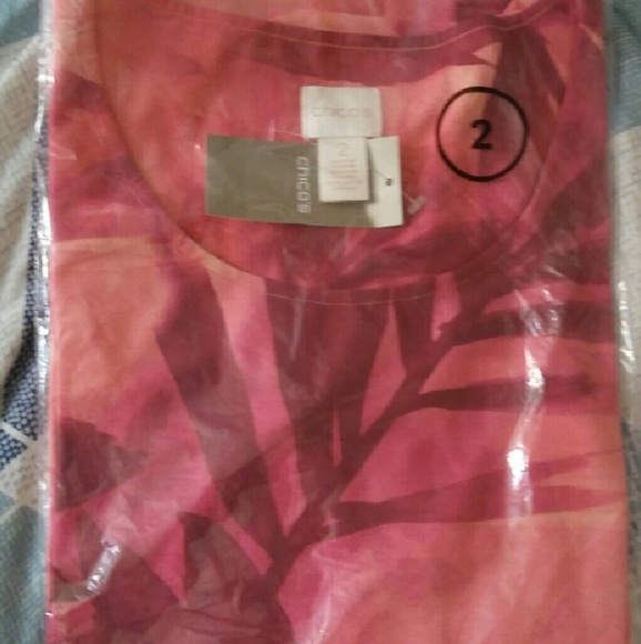 Chicos smooth scoop top