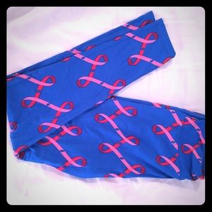 NWT Breast Cancer LuLaRoe leggings, one size