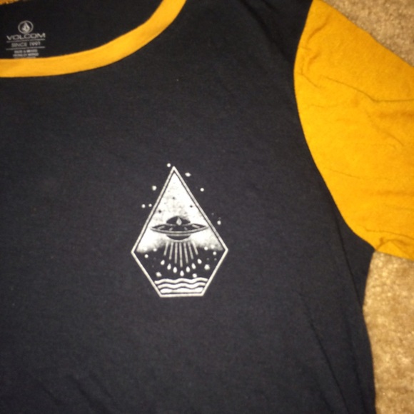 Volcom Crop top - Picture 2 of 3