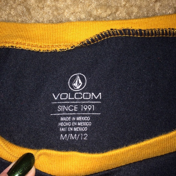 Volcom Crop top - Picture 3 of 3