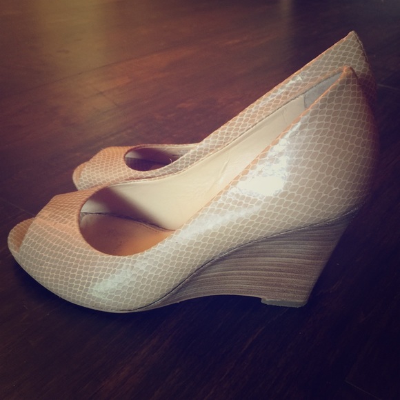 Gianni Bini Peep Toe Wedge