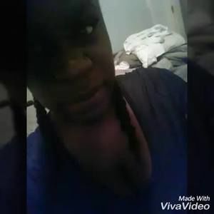 Meet your Posher, Mona