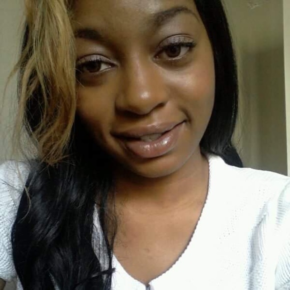 Meet your Posher, Tyesha - Picture 1 of 1