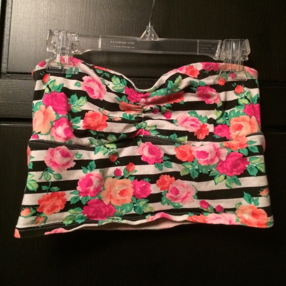 Victoria's Secret PINK crop