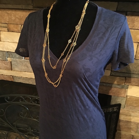 🔷EXPRESS Blue great looking top🔷 - Picture 1 of 4