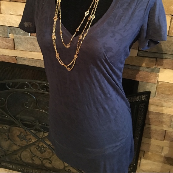 🔷EXPRESS Blue great looking top🔷 - Picture 3 of 4