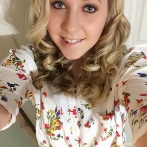 Meet your Posher, Cami