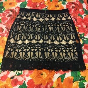 nude skirt w| black lace overlay