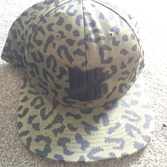Undftd SnapBack