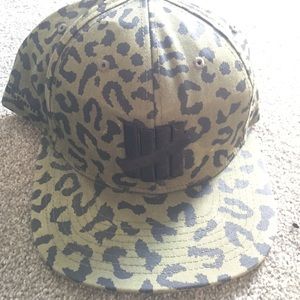 Undftd SnapBack