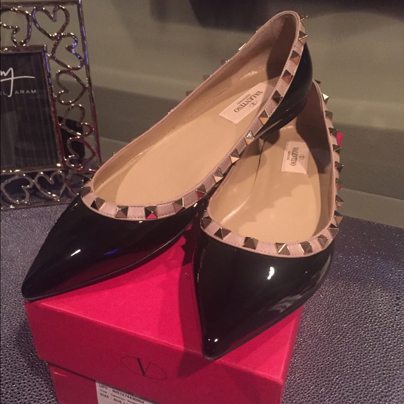 SOLD offline Valentino Rockstud - Picture 2 of 4