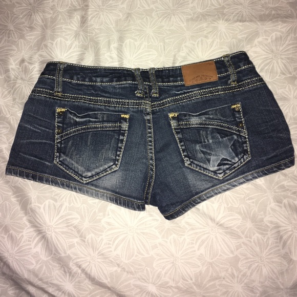 Jean Shorts - Picture 2 of 3