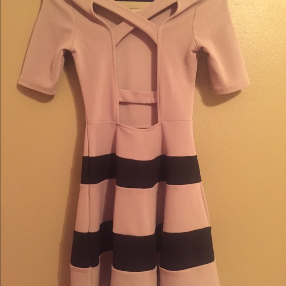 Dress - Picture 2 of 2