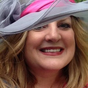 Meet your Posher, Angela