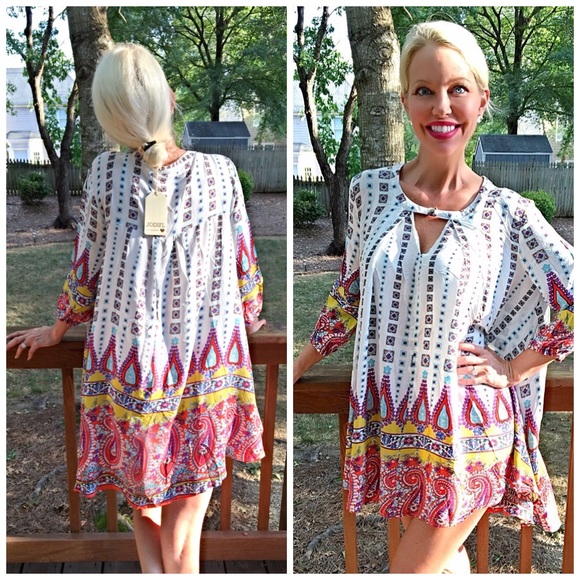Stunning paisley tunic! ONE LEFT!! - Picture 2 of 3