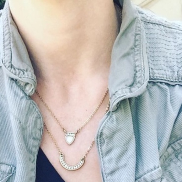 🆕 (2pc) Statement Necklace - Picture 3 of 3