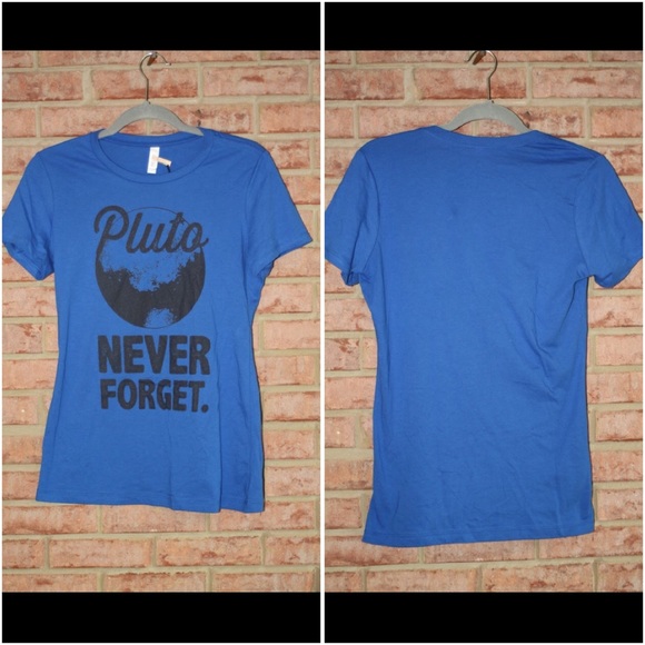 Pluto, Never Forget Blue Top - Picture 3 of 4